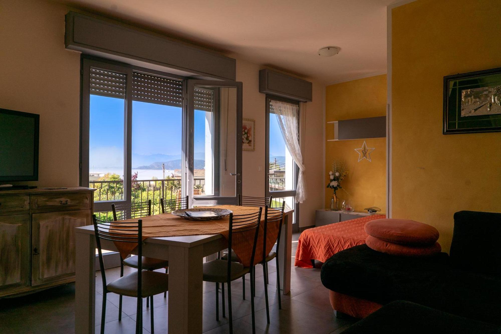 Villa La Magnolia - Private Beach Access, Garden, Views Lazise Exterior photo