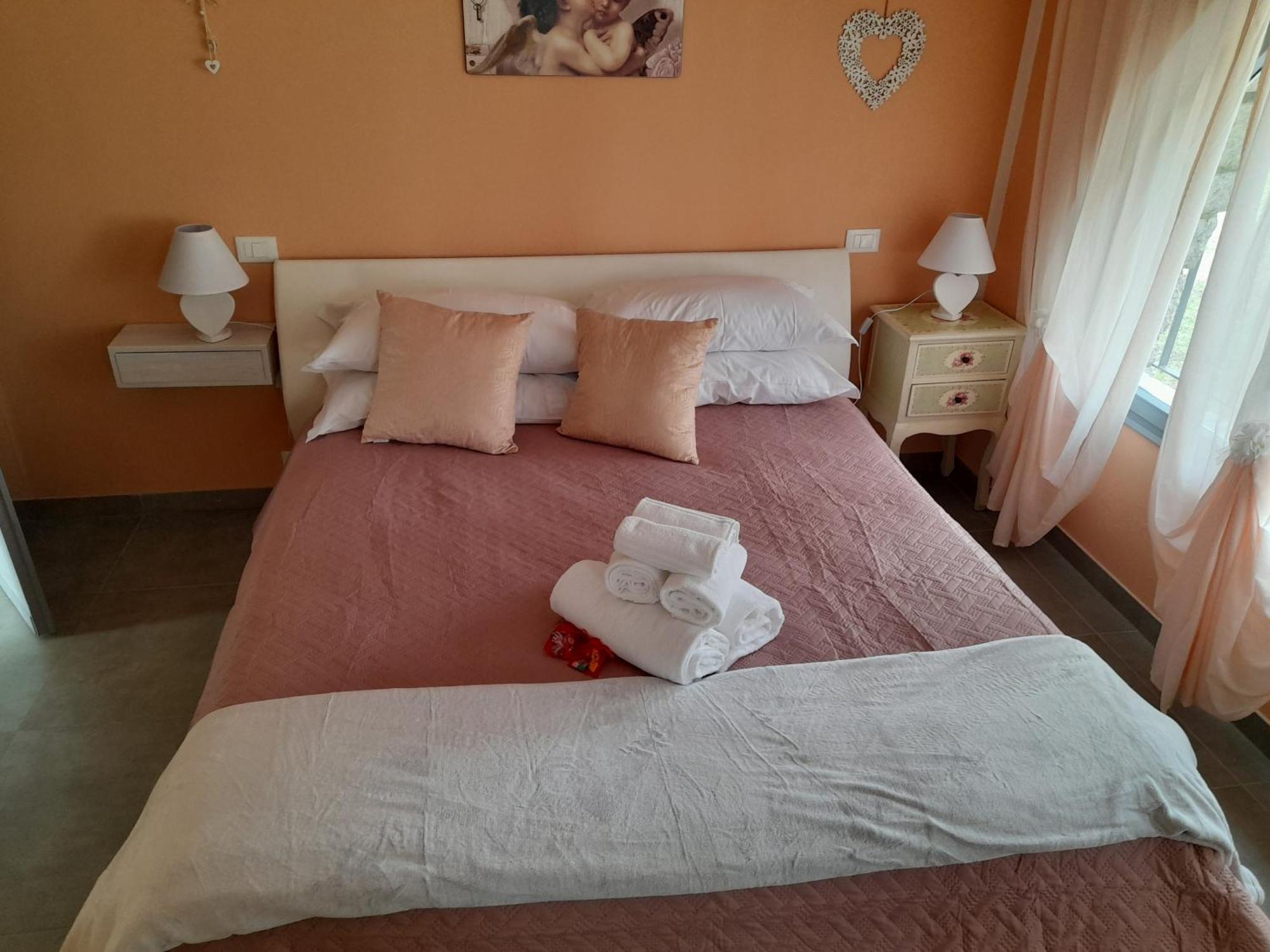 Villa La Magnolia - Private Beach Access, Garden, Views Lazise Room photo